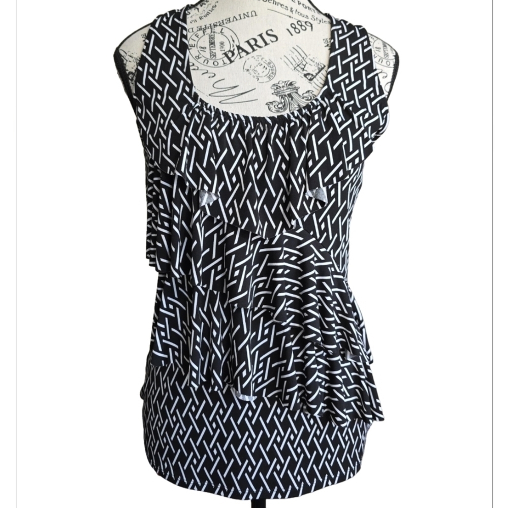 White House Black Market Sleeveless Ruffled Top Size S